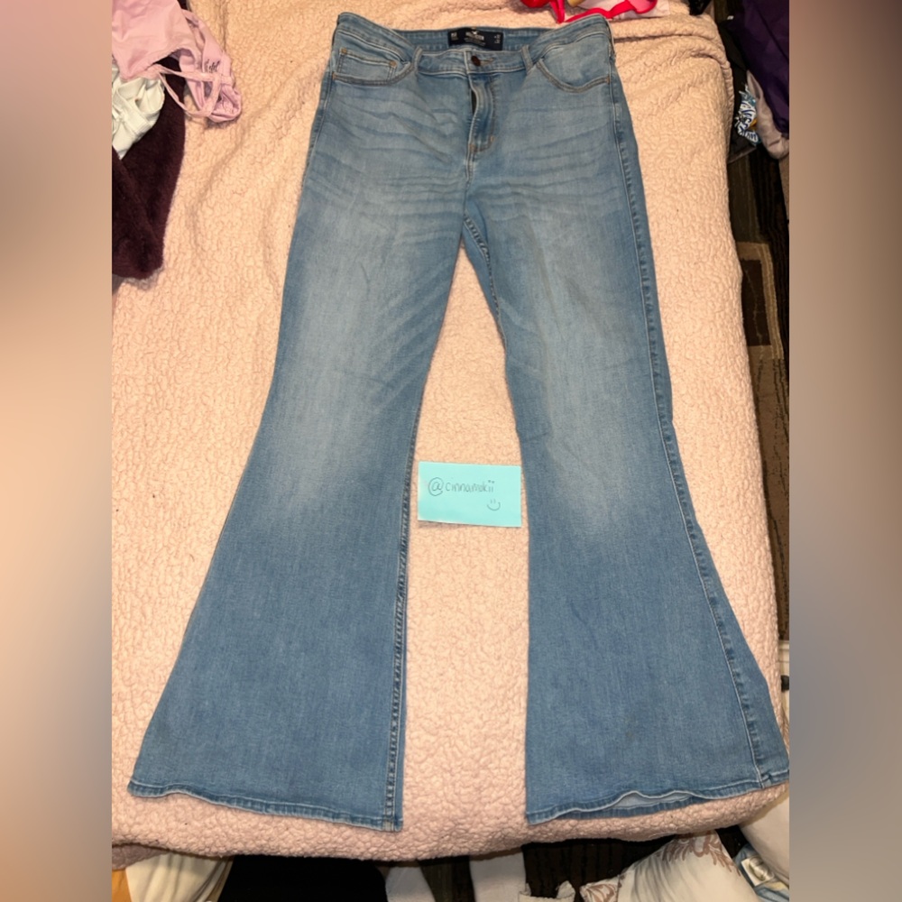 Hollister High Rise Vintage Flare Jeans